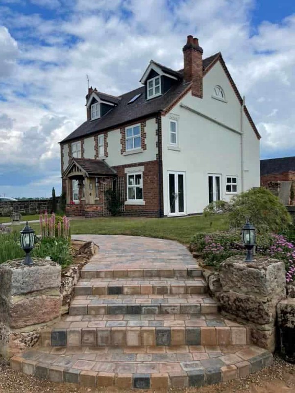 Decorative steps - block paving steps