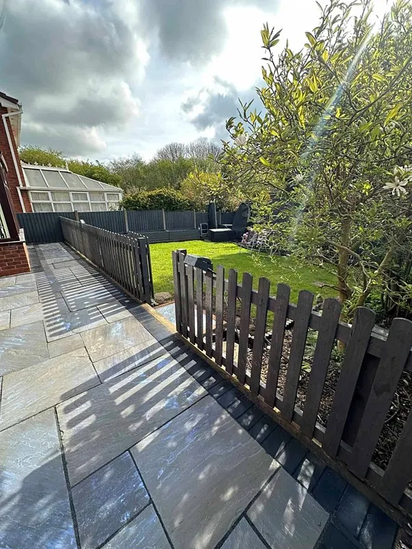 Picket fence